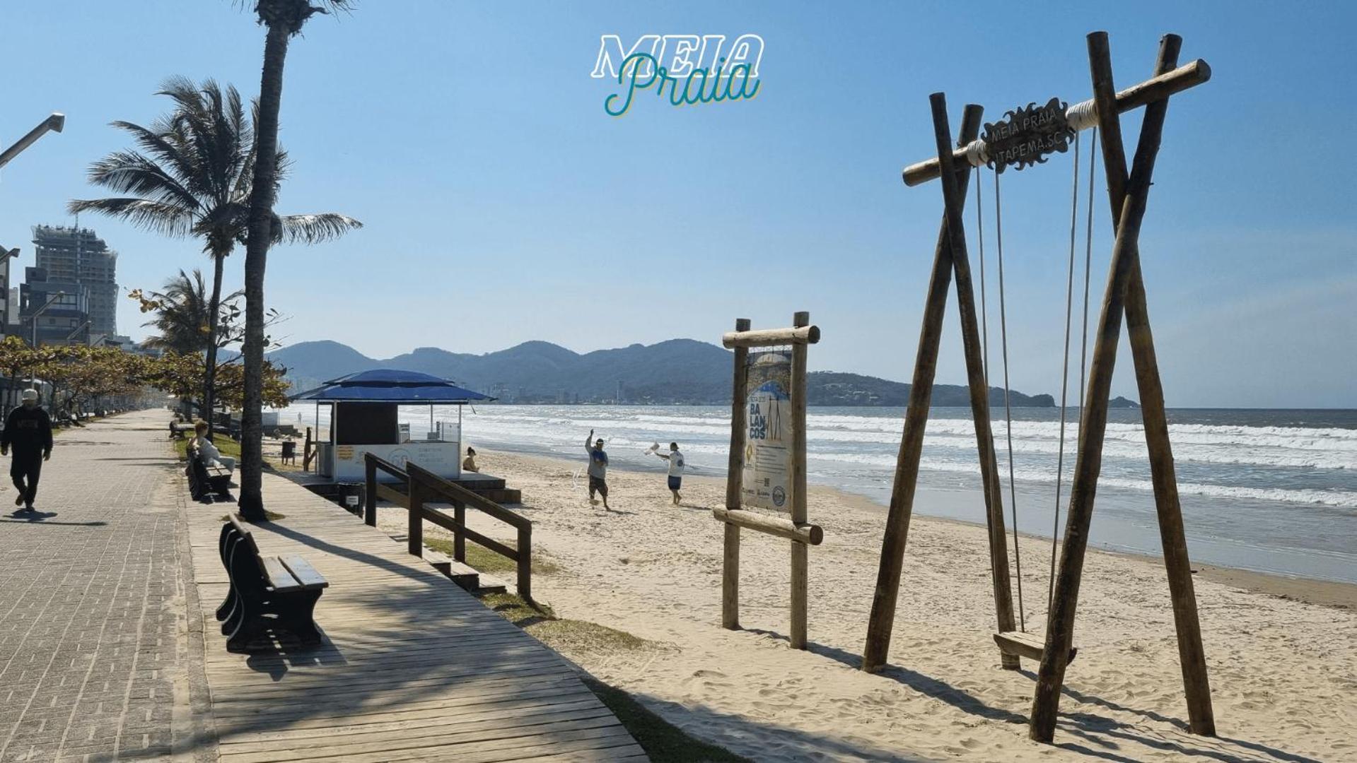 Aps Em Container Na Meia Praia, Itapema, Sc - Tetto Stays Exterior foto